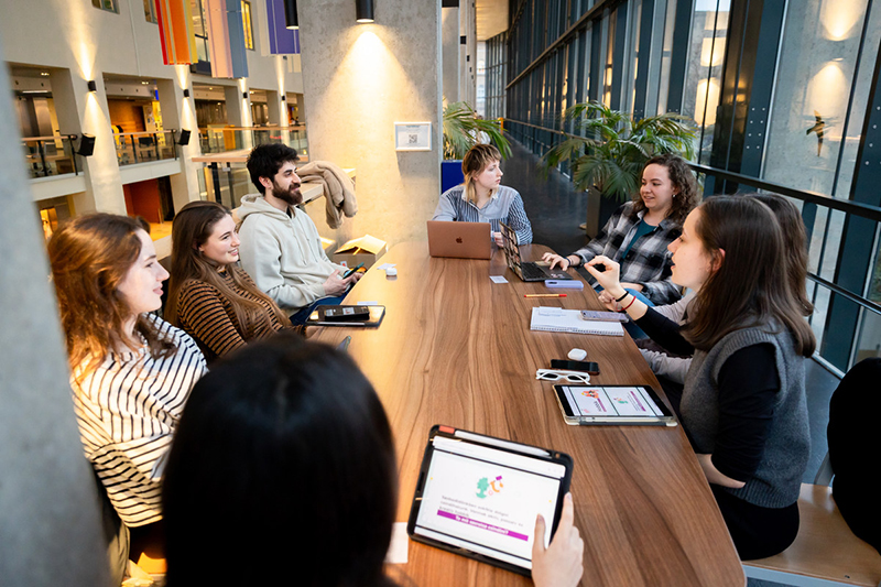 Turning a student-led initiative into a language-learning community