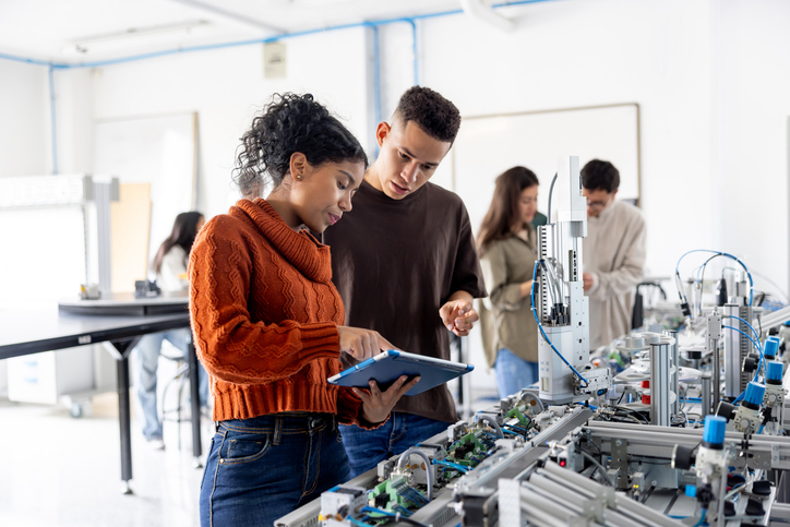 How to make interdisciplinary teaching a reality