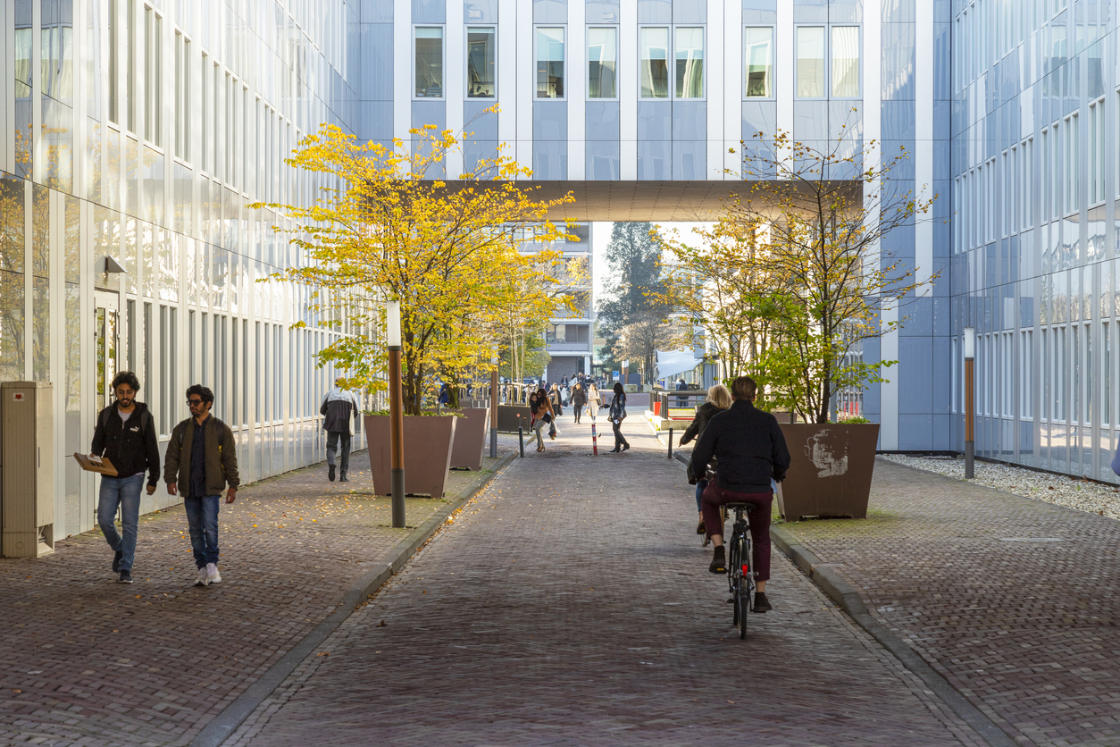 Students outside the Free University of Amsterdam main building