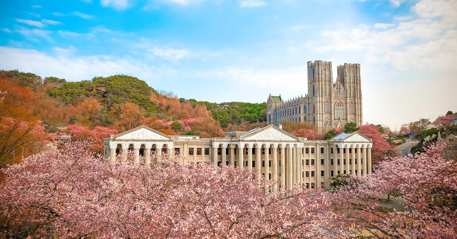 Kyung Hee University