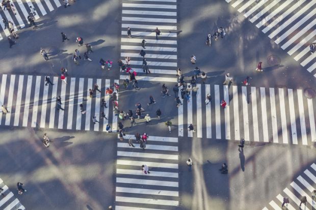Intersecting pedestrian crossings