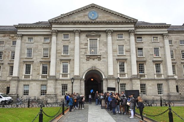 Queue of people for one of the tours around Trinity College, Dublin