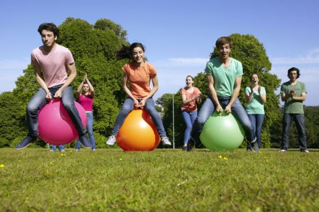 bounce back balls illustrating return of recruitment for research positions in Australia and New Zealand to pre-pandemic levels